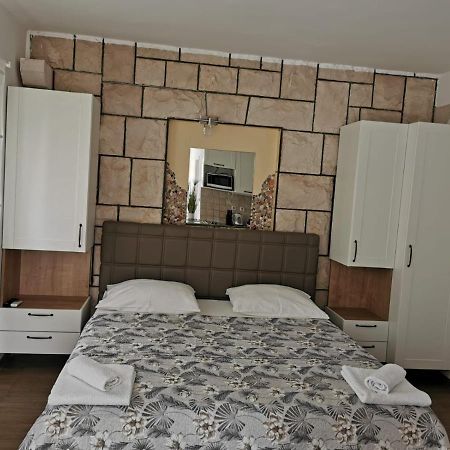 Villa Rajski Dvor 1 Bol Extérieur photo