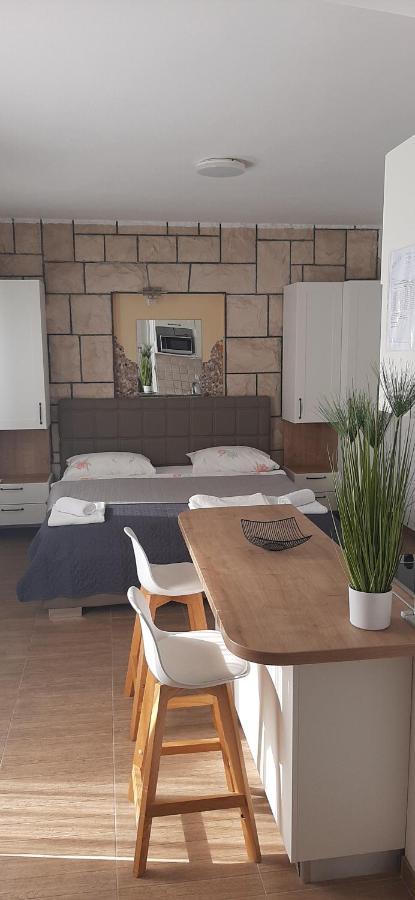 Villa Rajski Dvor 1 Bol Extérieur photo
