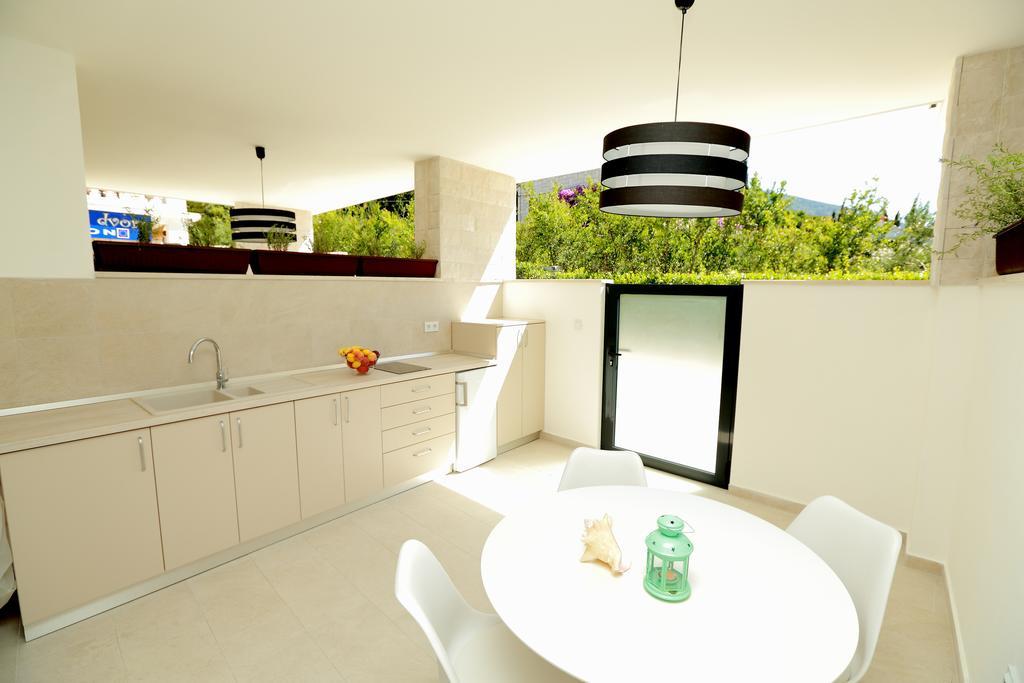 Villa Rajski Dvor 1 Bol Extérieur photo