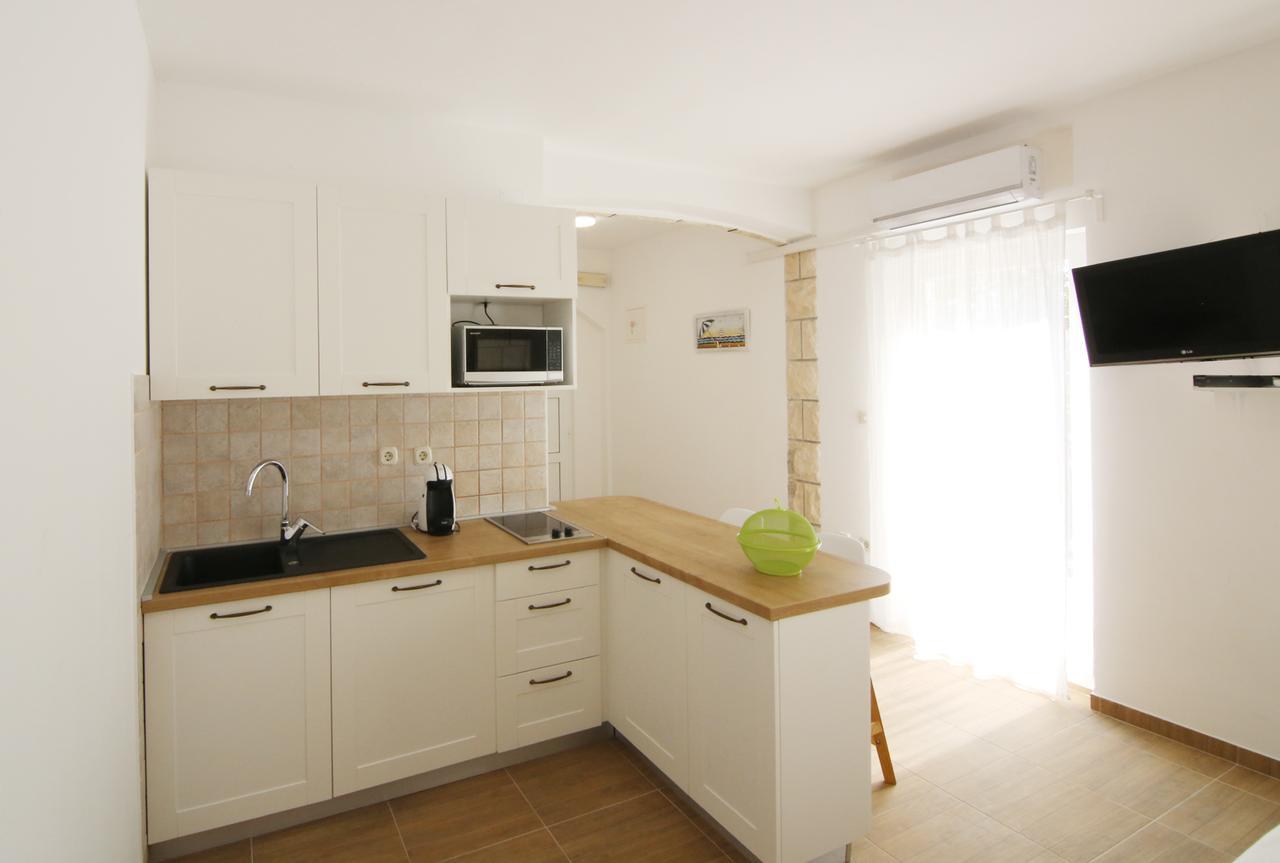 Villa Rajski Dvor 1 Bol Extérieur photo